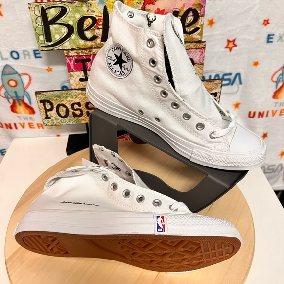 CONVERSE CTAS HI BUCKS MILWAUKEE BASKETBALL - Picture 4 of 14